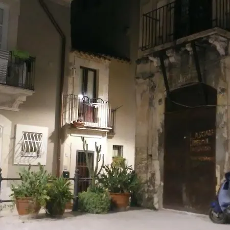 The Rope Apartment *