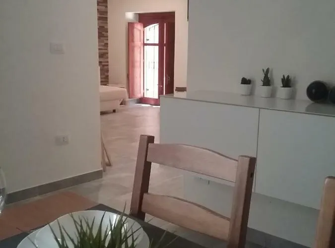 The Rope Apartman *